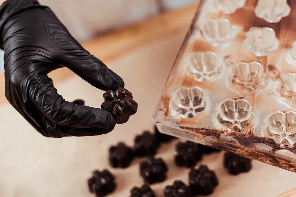 Can Dates Be Used as a Natural Sweetener in Chocolate