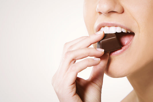 What Are Some Low-Calorie Snacks That Satisfy Your Sweet Tooth?