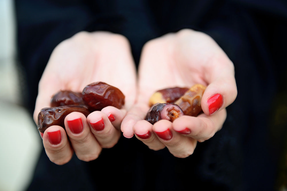 How Do Dates and Nuts Contribute to a Balanced Diet?